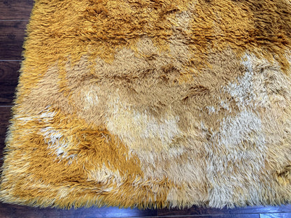Rya Shag Rug 4.6 x 6, Shades of Yellow, Mid Century Vintage Carpet