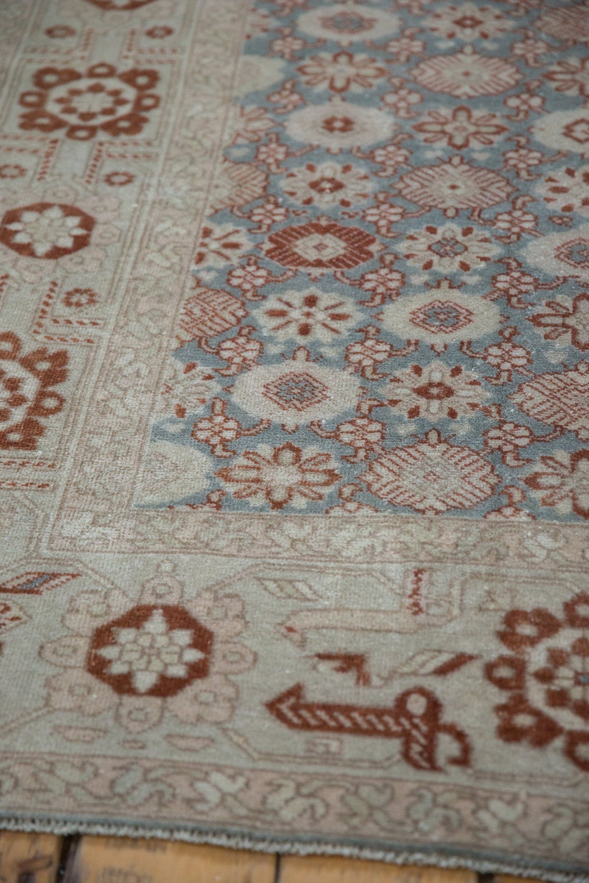 6x8.5 Vintage Sparta Carpet