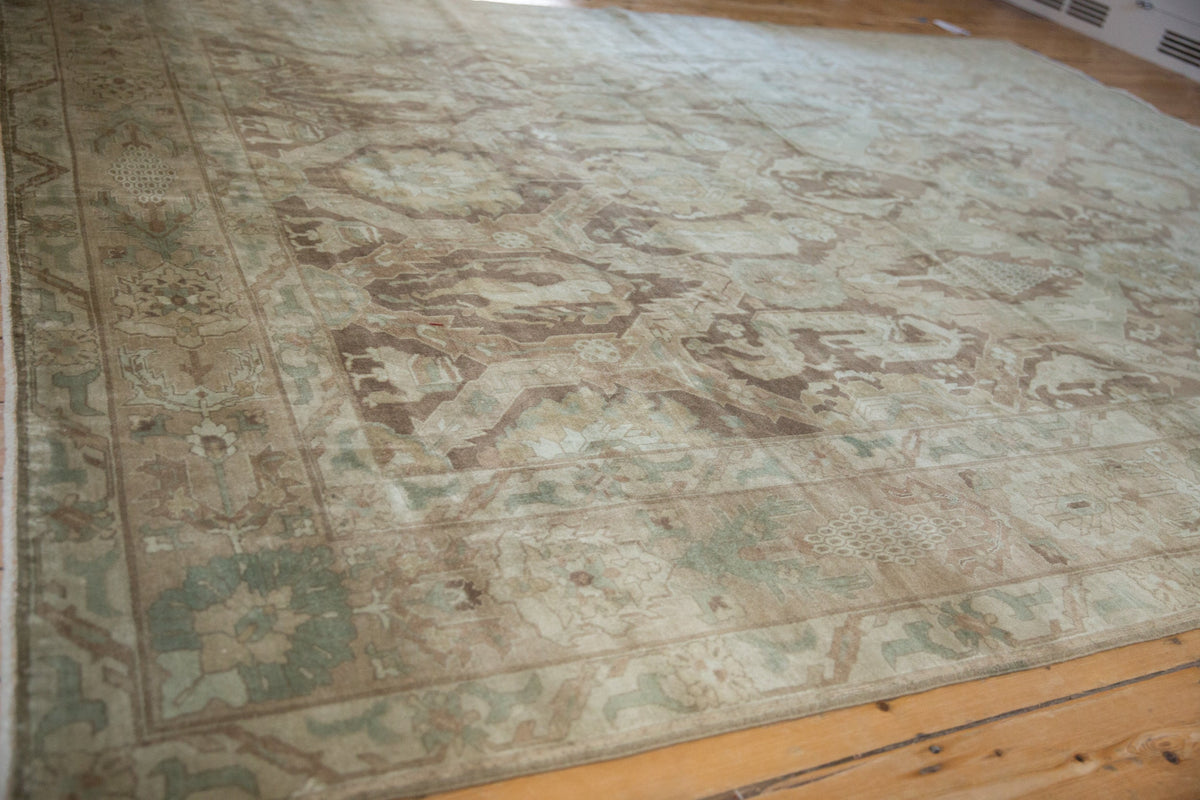 8x10.5 Vintage Distressed Sivas Carpet
